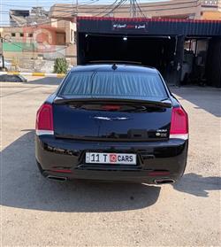 كرايسلر 300